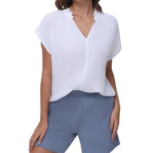 89th and Madison Women’s White Ruffle V-Neck Short Sleeve Blouse